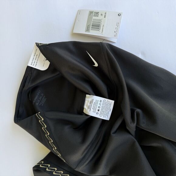 NWT Nike One Therma-FIT high-waisted leggings with chain detail Side Seam Black - Picture 3 of 4